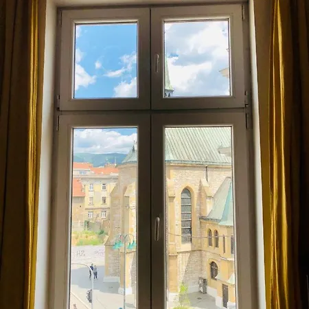 Private Big For Rent In Old Town